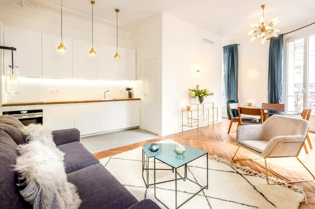 Opera Quatre Septembre Apartment