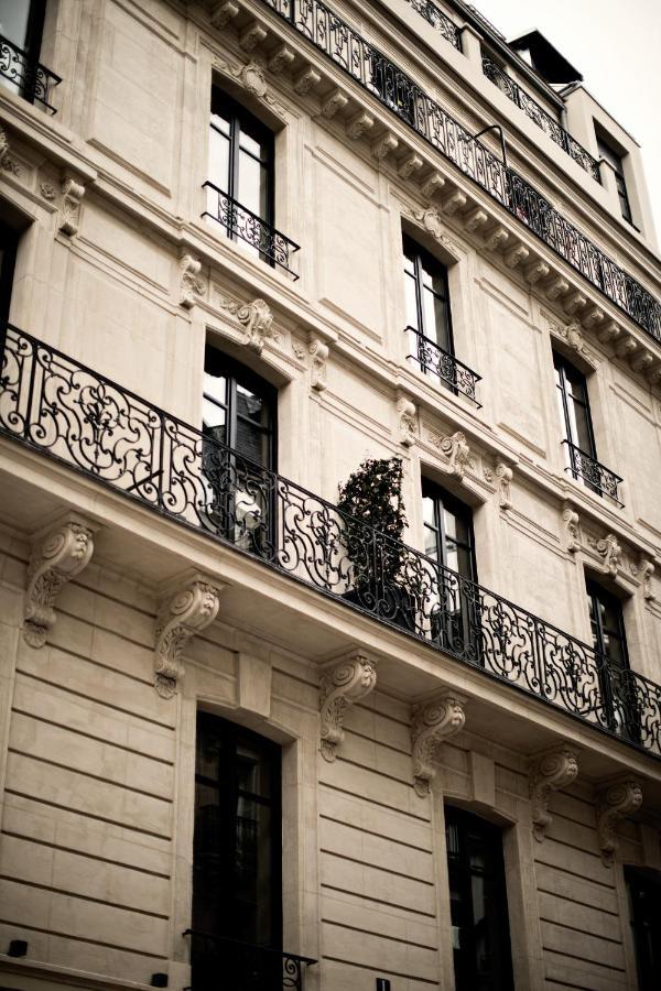 Monsieur George & - Champs-elysees