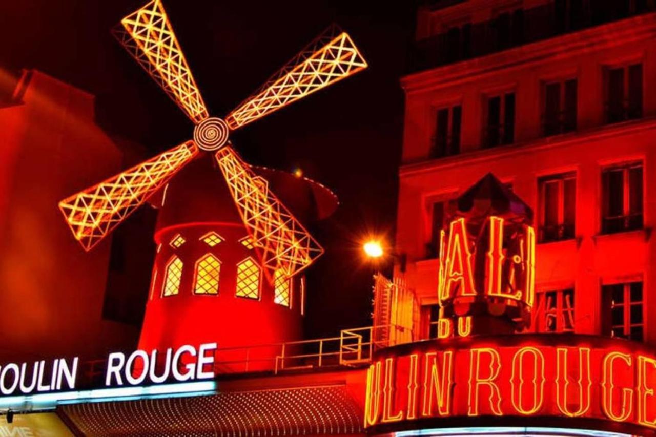 Small Is Beautiful Ideally Located Sleeps 4 Paris
