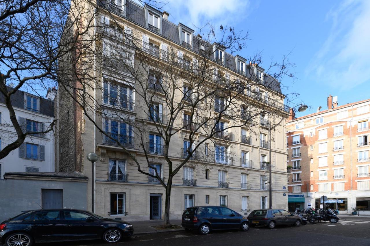 Daumier - New 2 Bdrs Flat Near La Seine * Paris