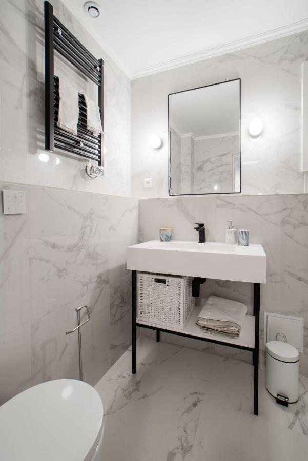 Desnos : Au Coeur De La Rive Gauche, Neuf, Design, 2 Personnes Apartment