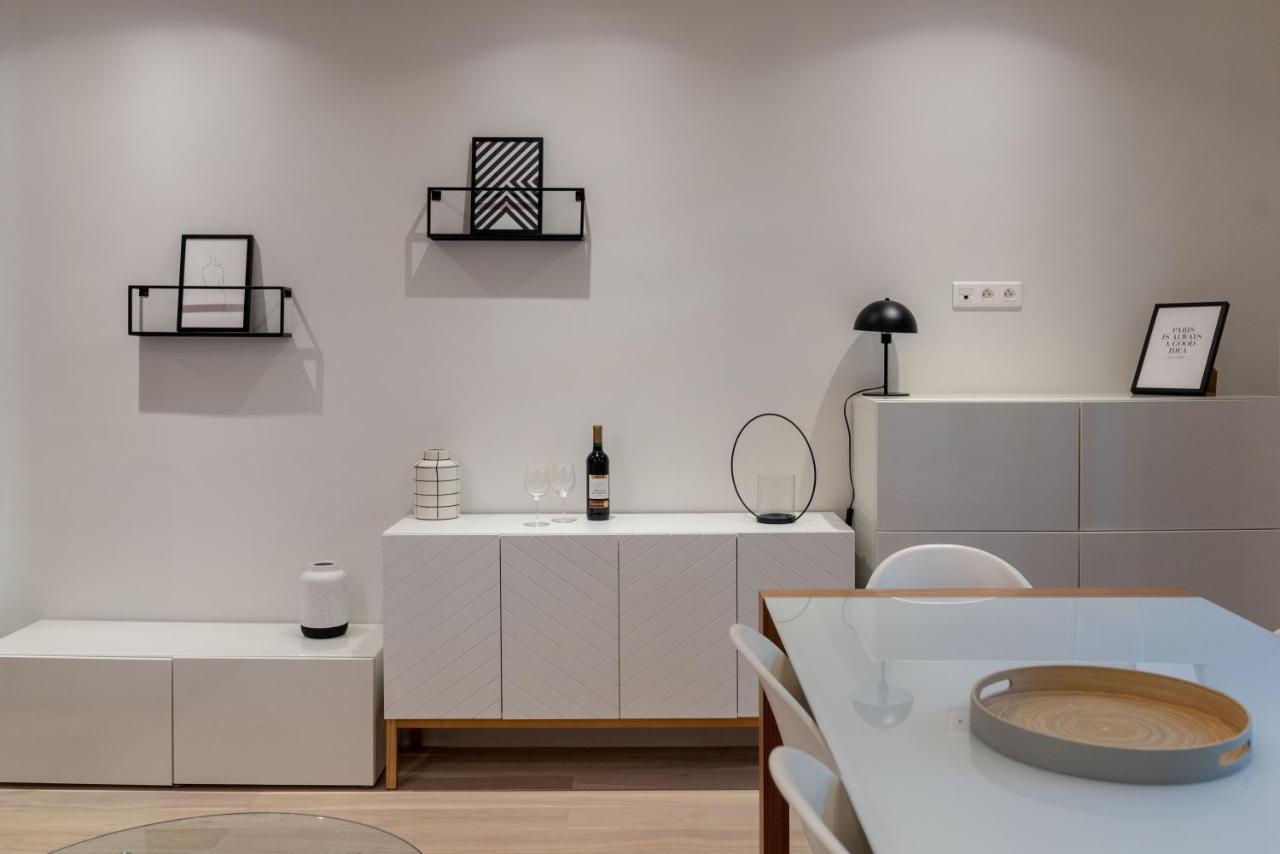 Apartment Cocteau : Au Coeur De La Rive Gauche, Neuf, Design, 2/4/6 Personnes