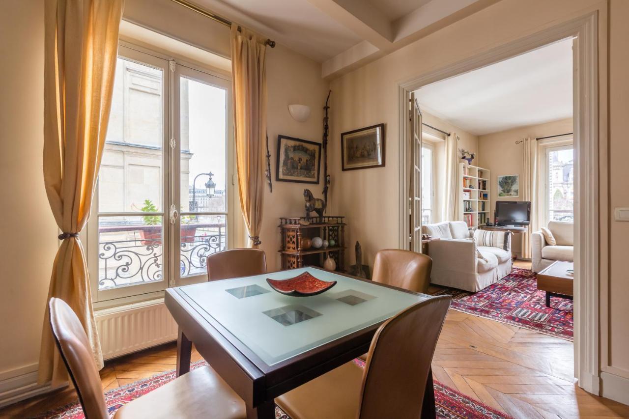 Apartment Veeve - Quai Aux Fleurs *