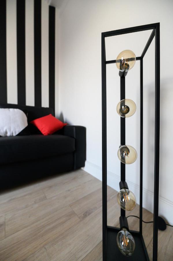 Appartement Daumier - New 2 Bdrs Flat Near La Seine
