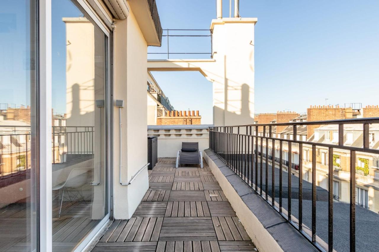 Guestready - Terrasse Vue Tour Eiffel