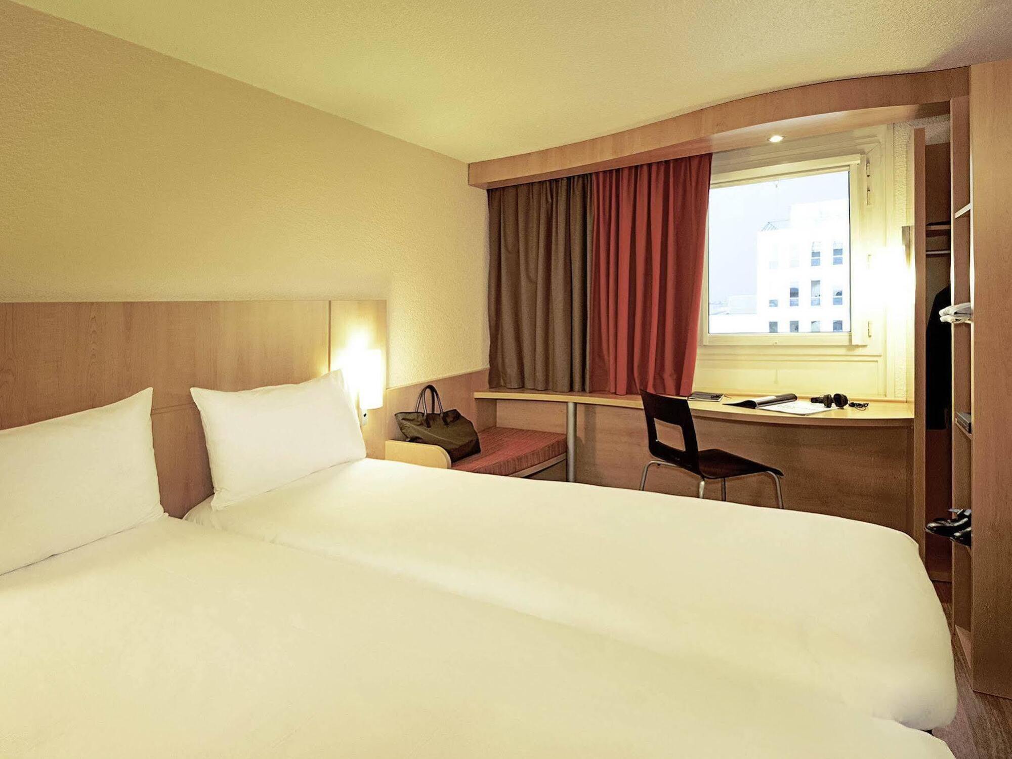 Hotel Ibis Gare Du Nord Chateau Landon 10eme