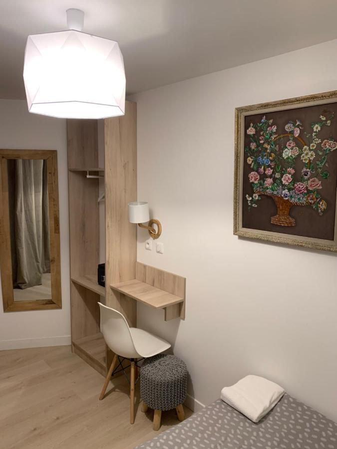 Hotel Menil Bon Temps Paris
