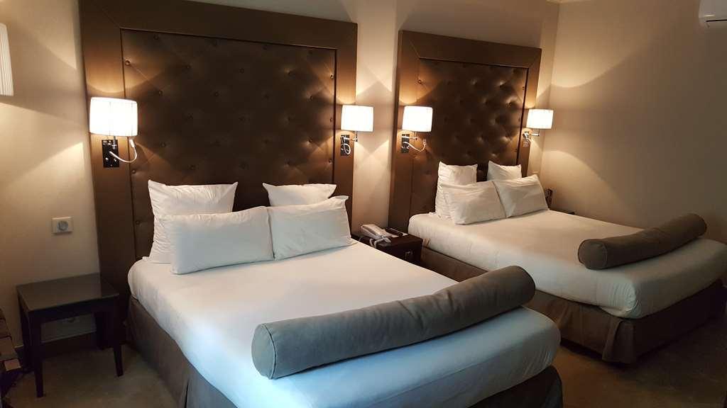 Saint Cyr Etoile 3*