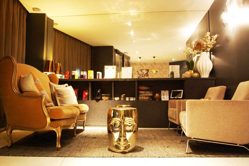 Des Ambassadeurs Paris