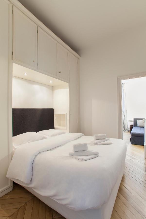 Mithouard Apartment Paris