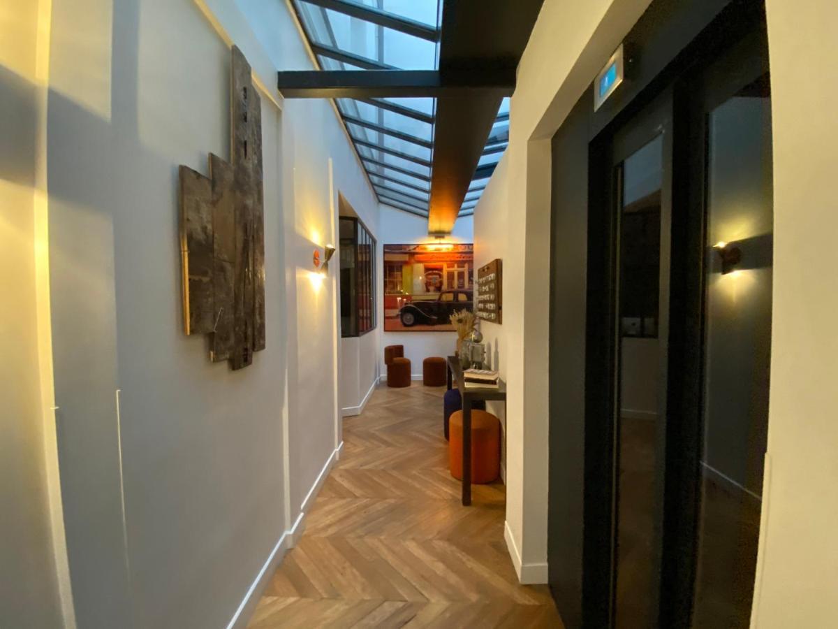Scarlett Hotel 3*