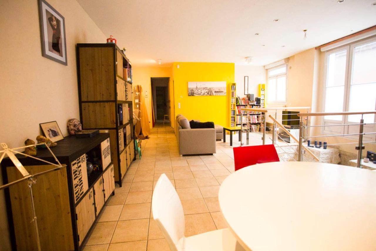 Large Souplex In The 10Th District Of Paris Paris