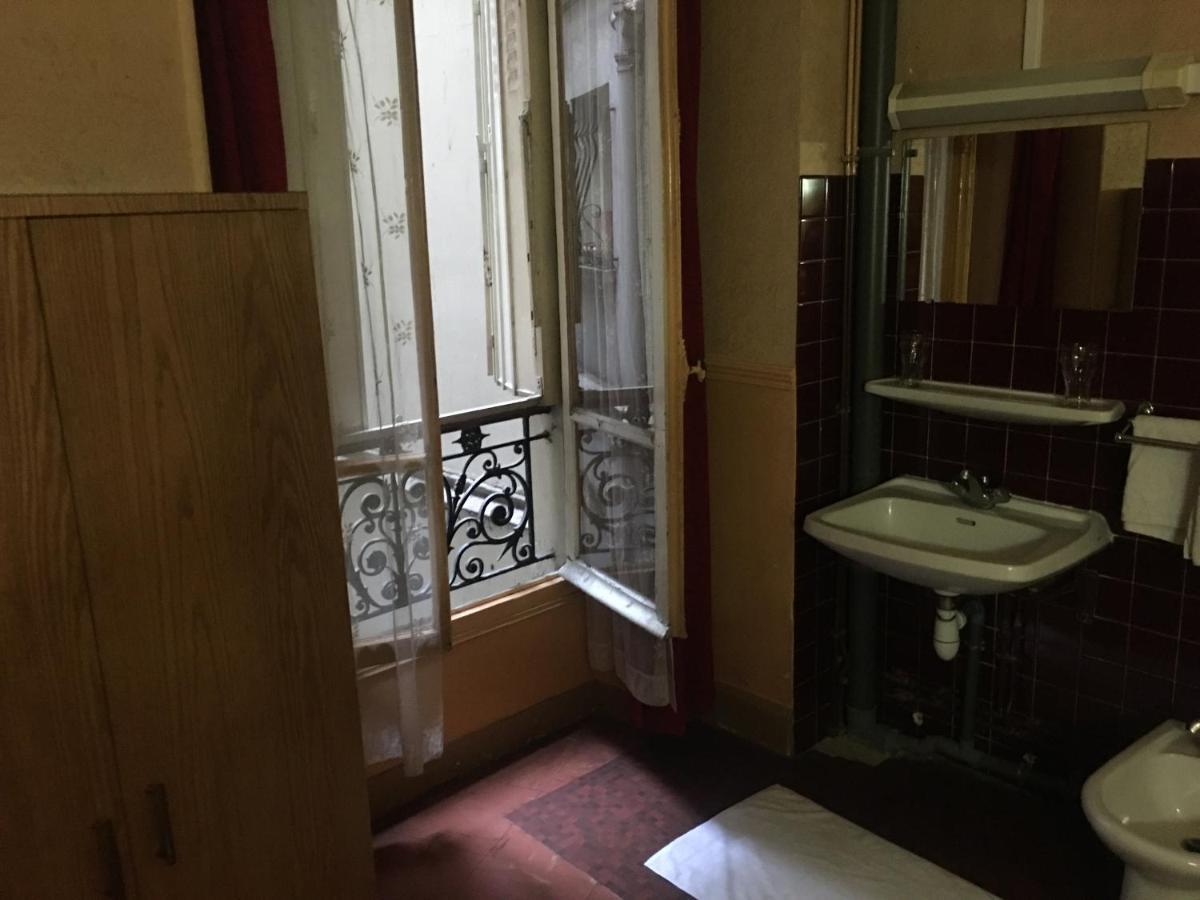 Hotel A La Pinte Du Nord Paris