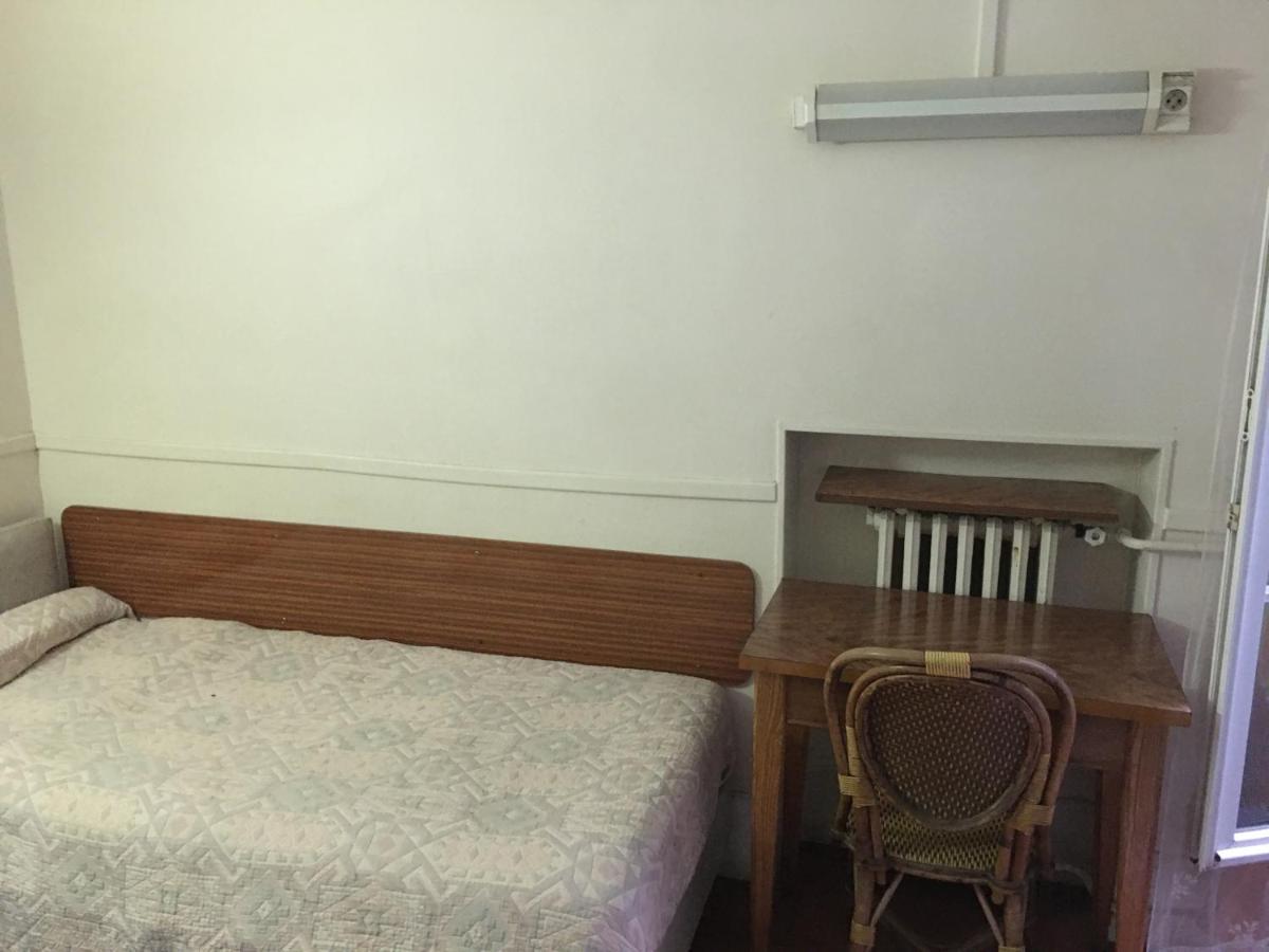 Hotel A La Pinte Du Nord *