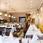 Hotel Chateaubriand