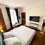 Appartement Moderne - Champs Elysees Haussmann