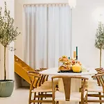 Spacious Loft With Spa - 4Br-8P - Montmartre