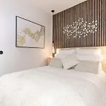 Stylish 2 Bedroom Near Montmartre Sacre Coeur