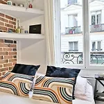 Petit Studio Confortable Et Central #Marais - II