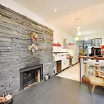 Spacious Vintage Duplex Flat - Gare Du Nord