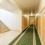 Studio - Avenue Champs-Elysee
