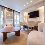 Elegant Apartment - 2Br-6P - Notre Dame Cathedral