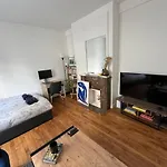 Charming Flat At The Heart Of Paris