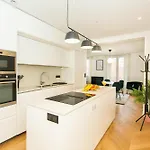 Bnbnova - Haussmann - 2Br Near Champs-Elysees