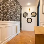 Tbs 318 - Superb Apartment With Eiffel Tower View