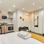 Studio Le Marais By Studio Prestige