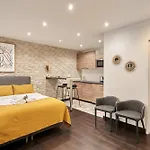 Studio Le Marais By Studio Prestige