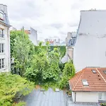 Apt 4 Guests Montorgueil 2