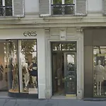 Avenue Montaigne Champs Elysees Paris