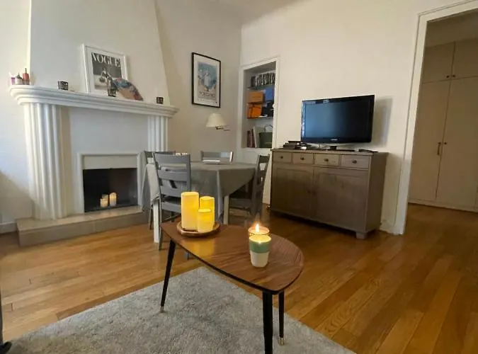 Paris : Superb Appartement De 47M2