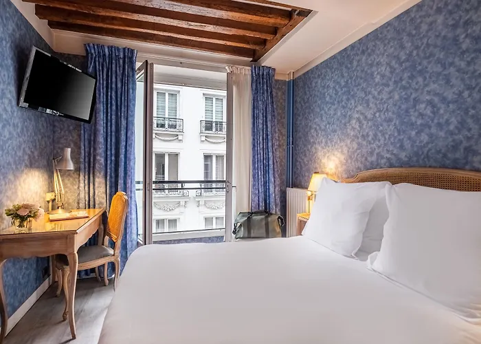 Hotel Baudelaire Opera