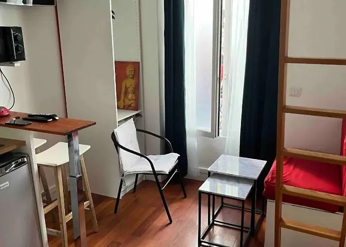 Studio Hyper Centre Paris 14E