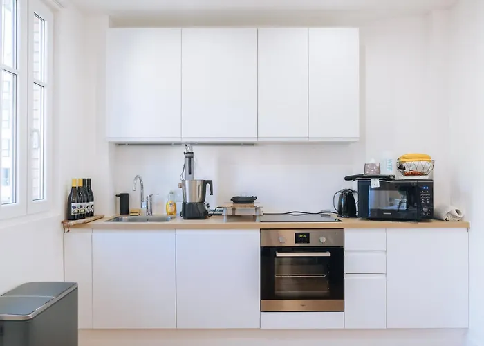 Stylish & Spacious 2Bd For 6 Bergamote Paris 15