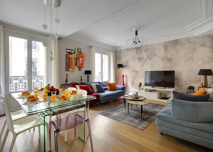 Arc De Triomphe & Theatre Marigny - 3Br - Cityapartmentstay