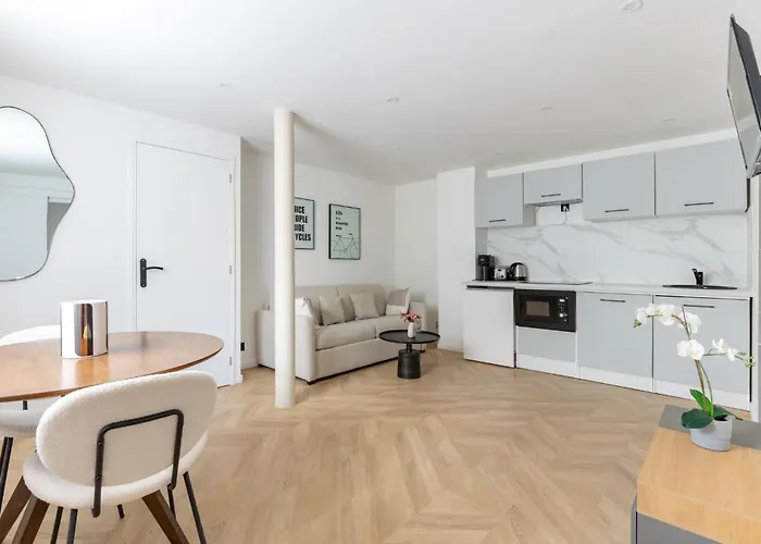 Chapelle Ordener Magnifique Appartement