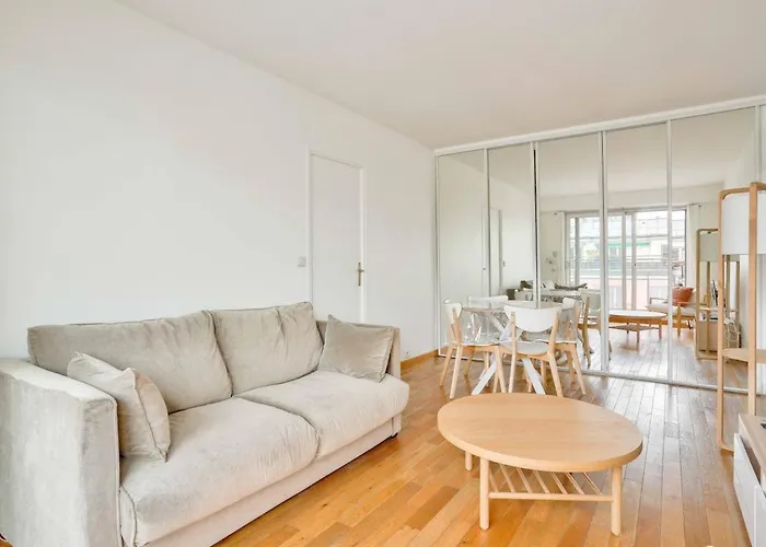 Guestready - Charming Stay With A View