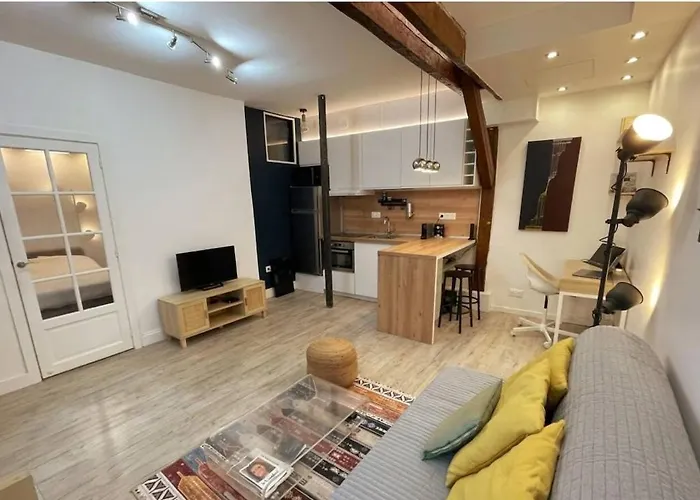Apartment On Rue Morvan