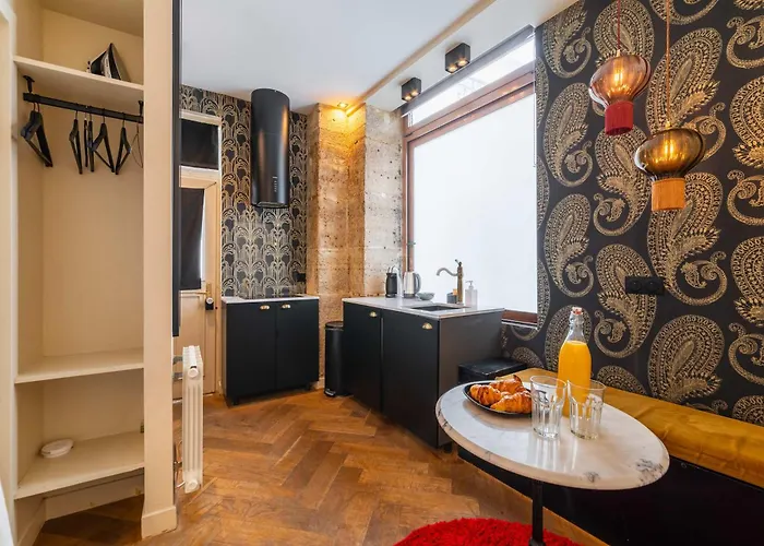 Studio Proche Tour Eiffel - Paris 15 -2P