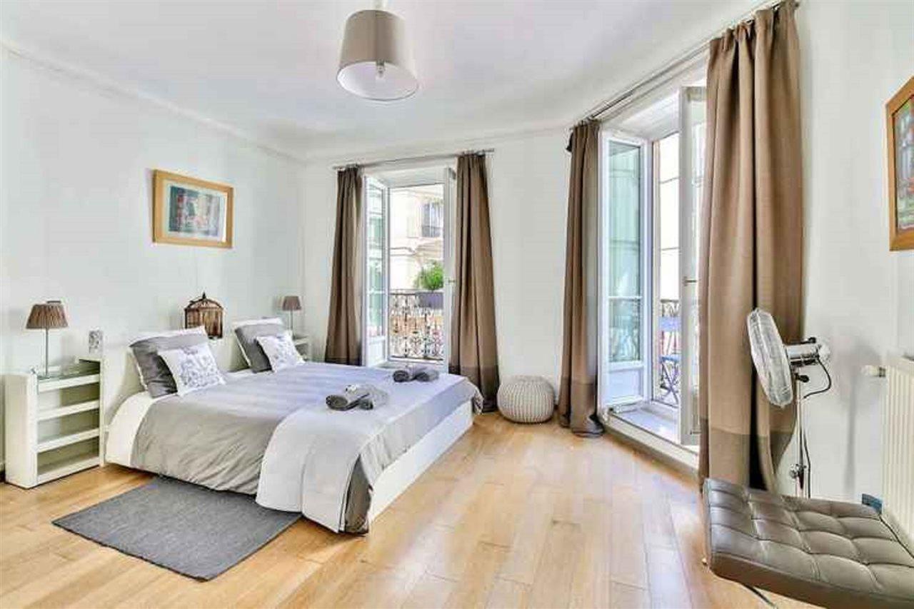 Quartier Latin - Romantic Luxury & Family Apartment