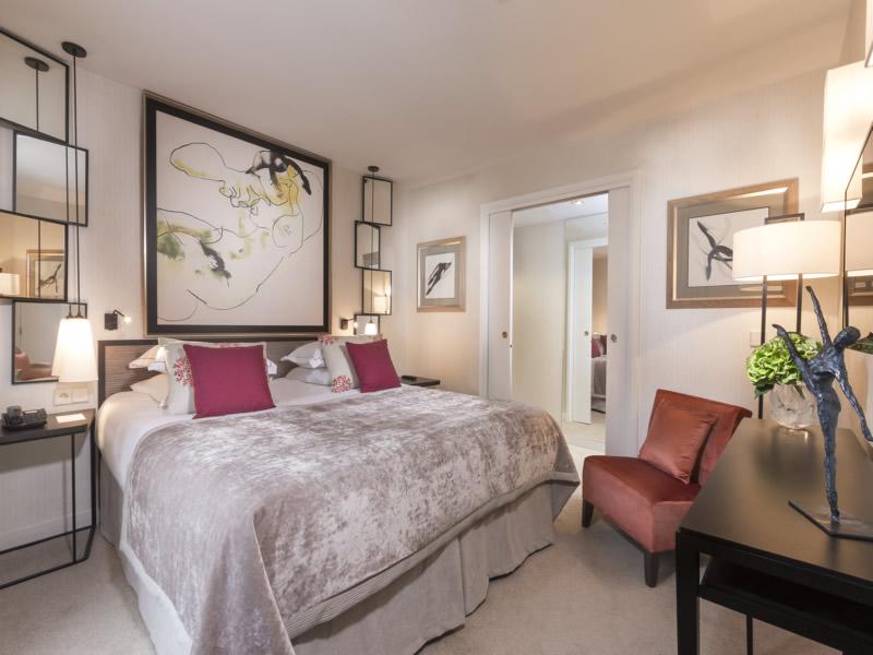 Hotel Balmoral Champs Elysees Paris