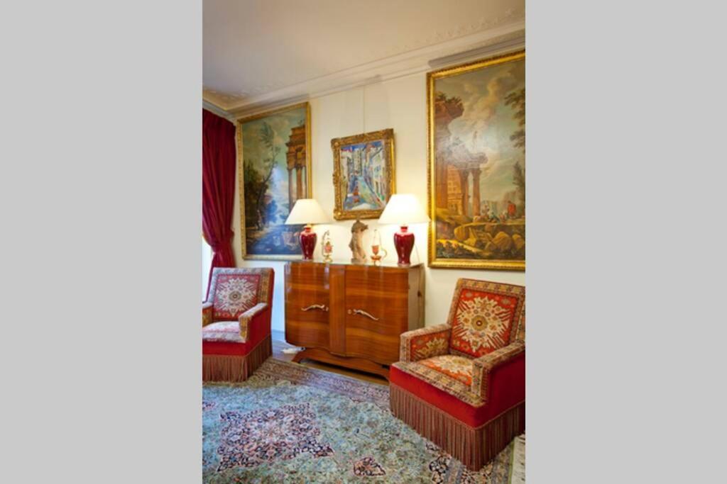 Apartment Champs-élysées Luxury Champagne Haven *