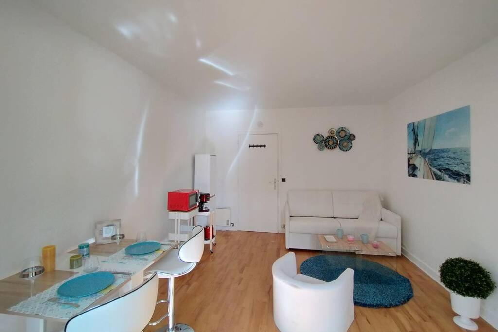 Apartment Chic Studio Champs-elysees Paris