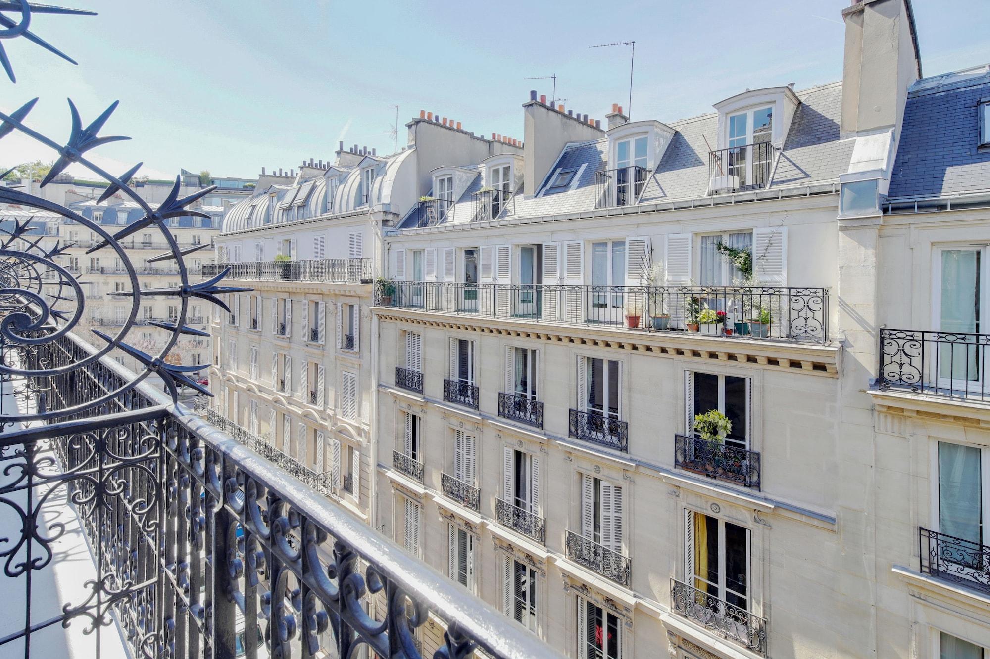 Balmoral Champs Elysees Hotel Paris