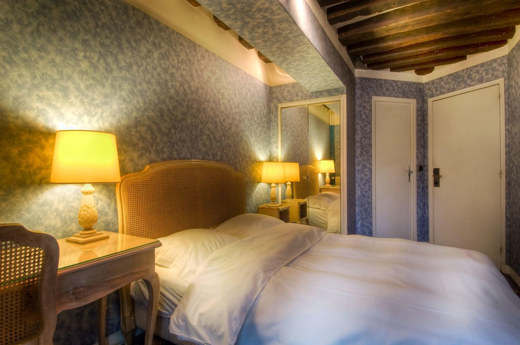 Hotel Baudelaire Opera Paris