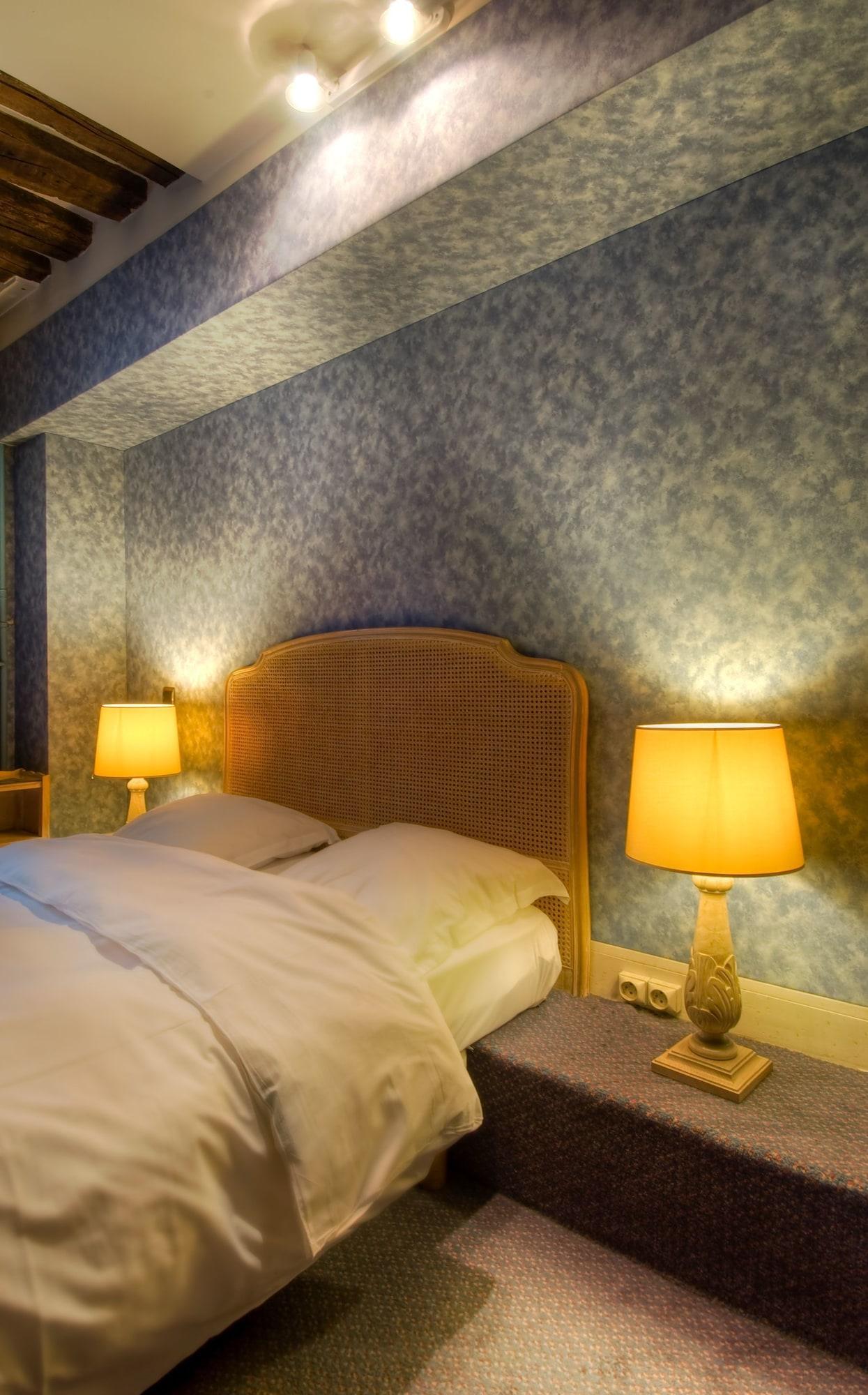 Hotel Baudelaire Opera 3*