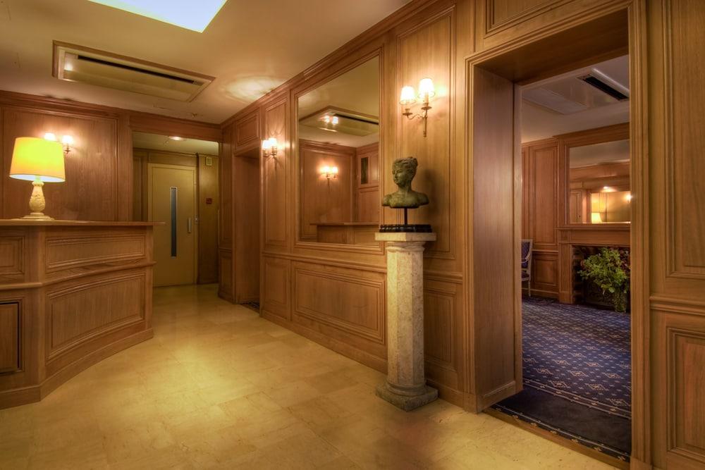 Baudelaire Opera 3*